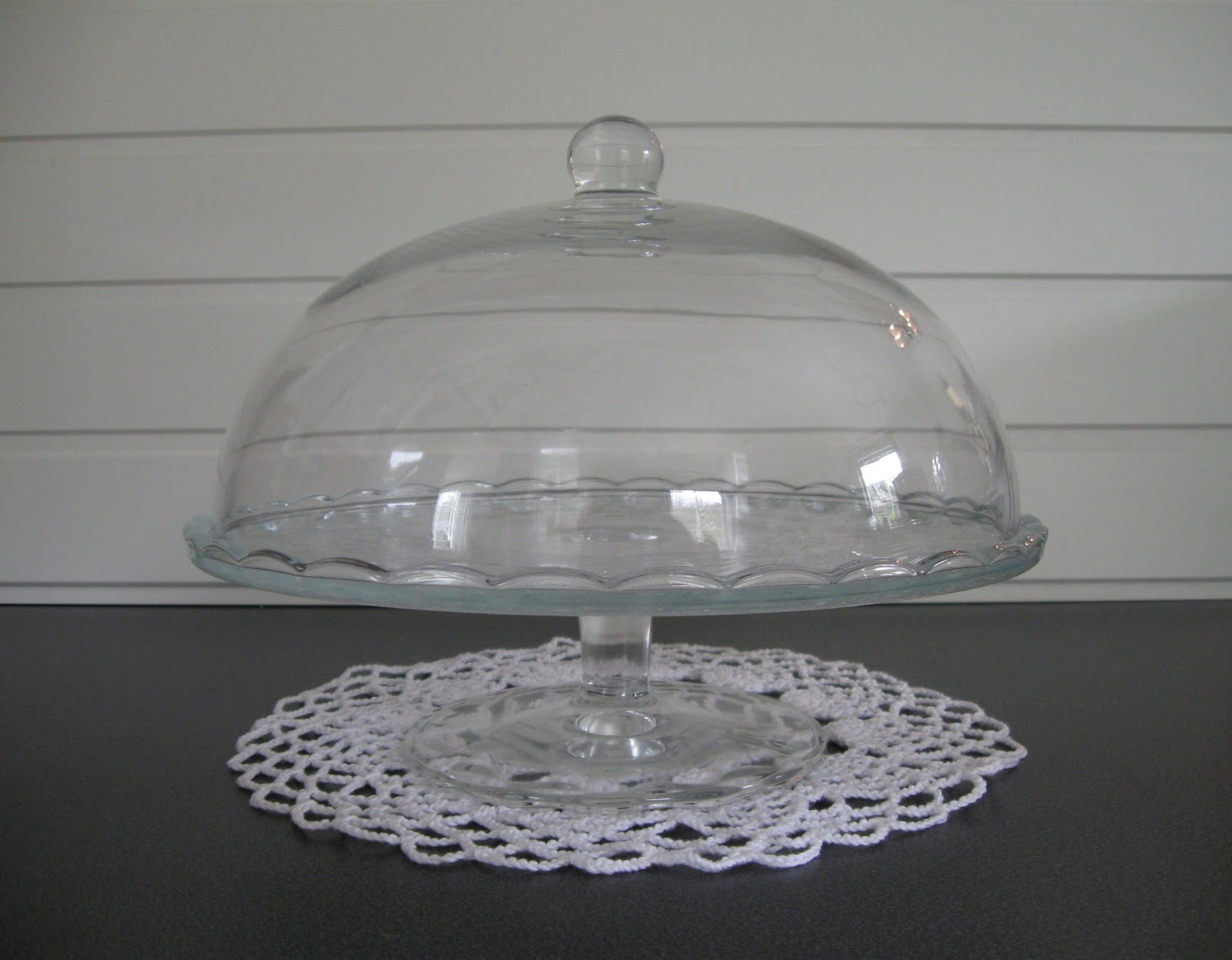 Cakes by Caroline Tårtfat med lock i glas