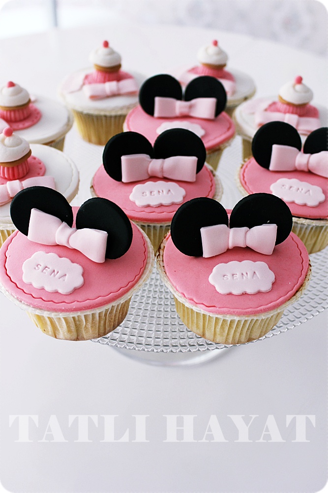 TATLI HAYAT PASTA TASARIM MINNIE MOUSE TEMALI PASTA & KURABİYE &CUPCAKE