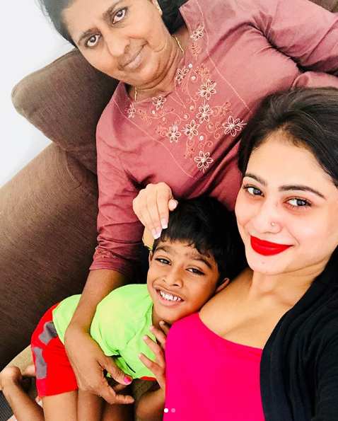 Piumi Hansamali New Photos Piumi Hansamali New Photos