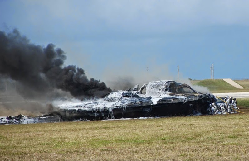 CHRISTIE PACIFIC CASE HISTORY Moisture confused sensors in B2 crash