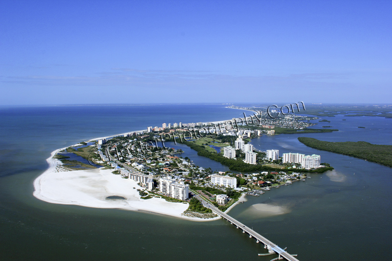 CASAS Y APTOS DE VENTA EN SARASOTA