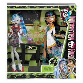 Monster High Ghoulia Yelps Classroom Doll