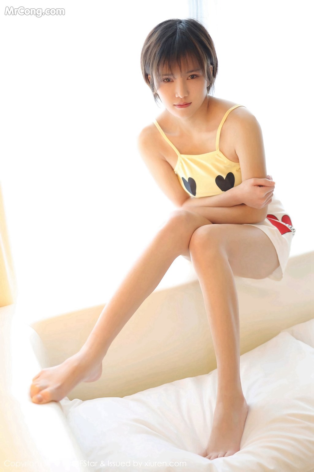 MFStar Vol.178: Model 小 姿 2002 (43 photos)