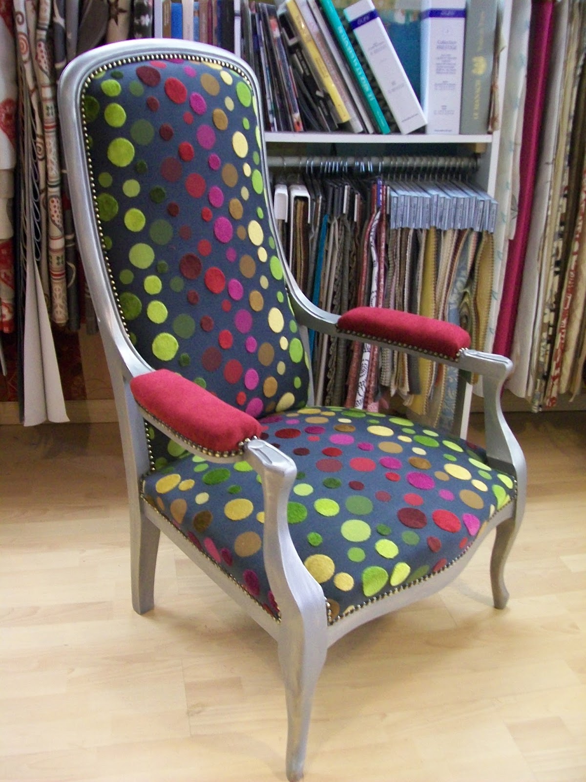l'atelier.créa: Fauteuil Voltaire tissu Chanée