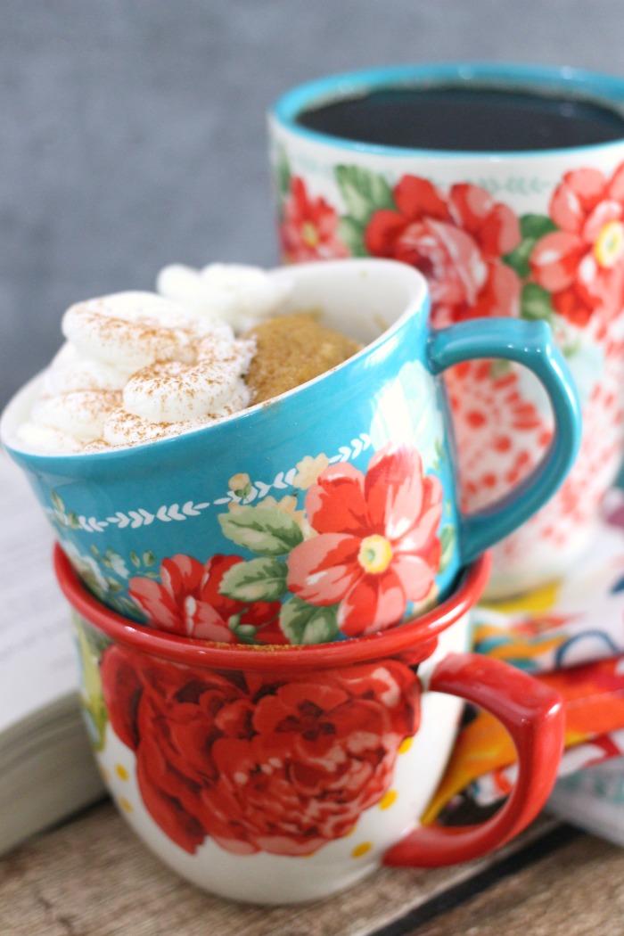 What is a mug cake? Just because these desserts are made in a microwave, it doesn't mean the cakes can't be made from scratch and taste good. None of these mug cakes use a cake mix, and all of them go a little beyond your normal funfetti or chocolate pudding bomb kind of mug cake you normally see.