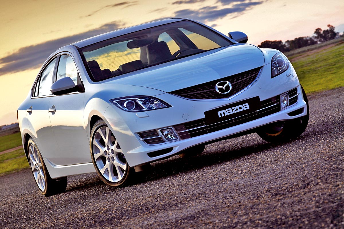 LUXURY CAR Mazda 6 Hatchback (2008)