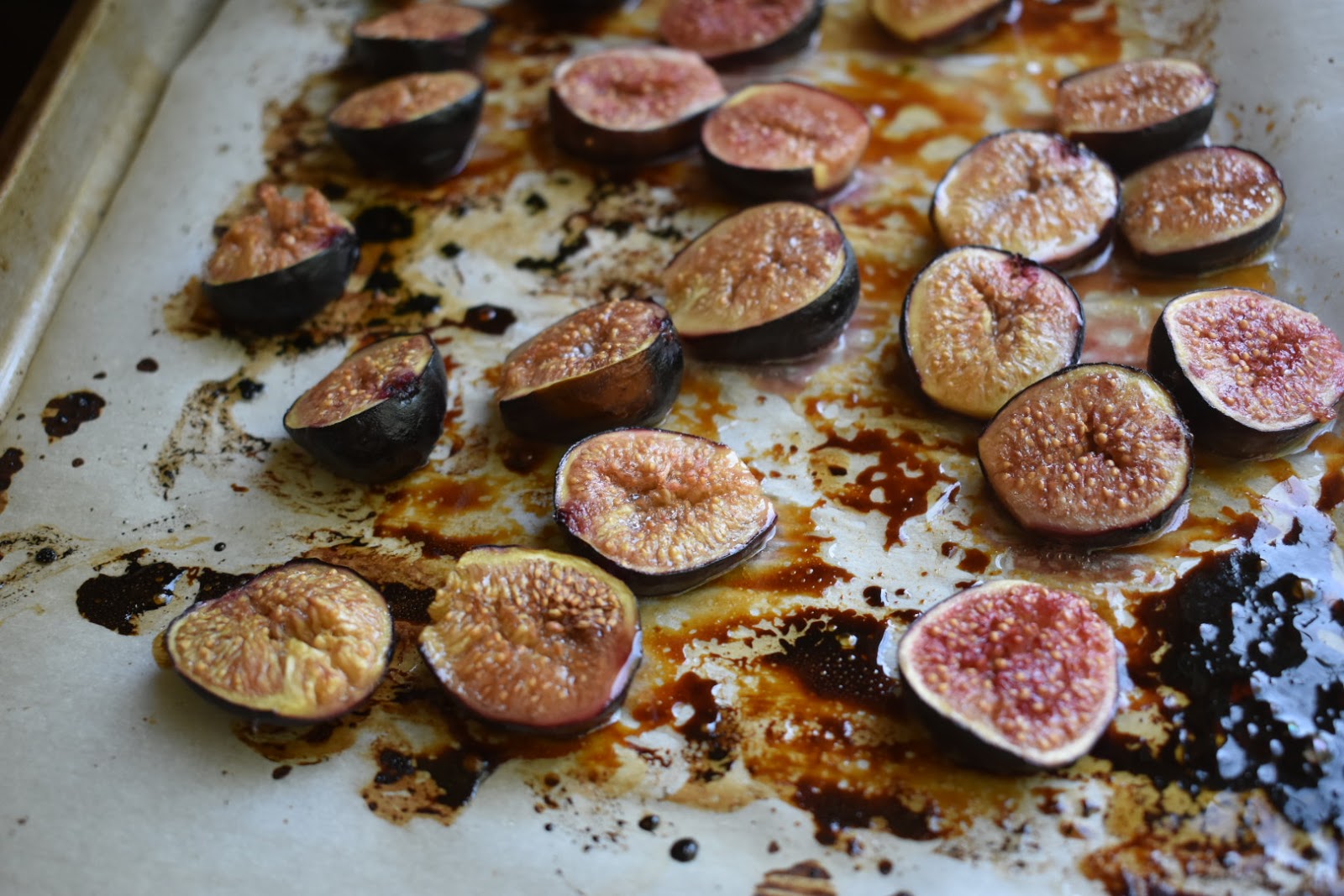 Herbed Ricotta Flatbread with Honey Roasted Figs and Pistachios • Chef Jen