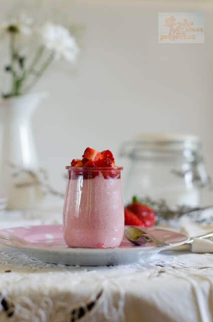 preparacion-vasitos-mousse-fresa3 vasitos-mousse-fresa3