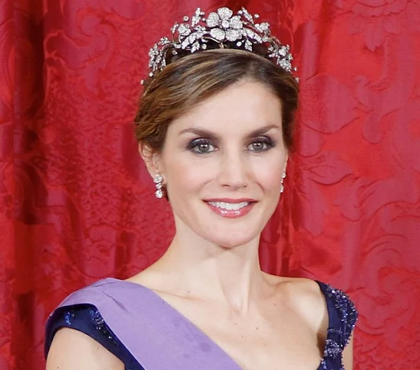 King Felipe VI of Spain and Queen Letizia of Spain host a dinner for Peruvian President Ollanta Humala Tasso and wife Nadine Heredia Alarcon
