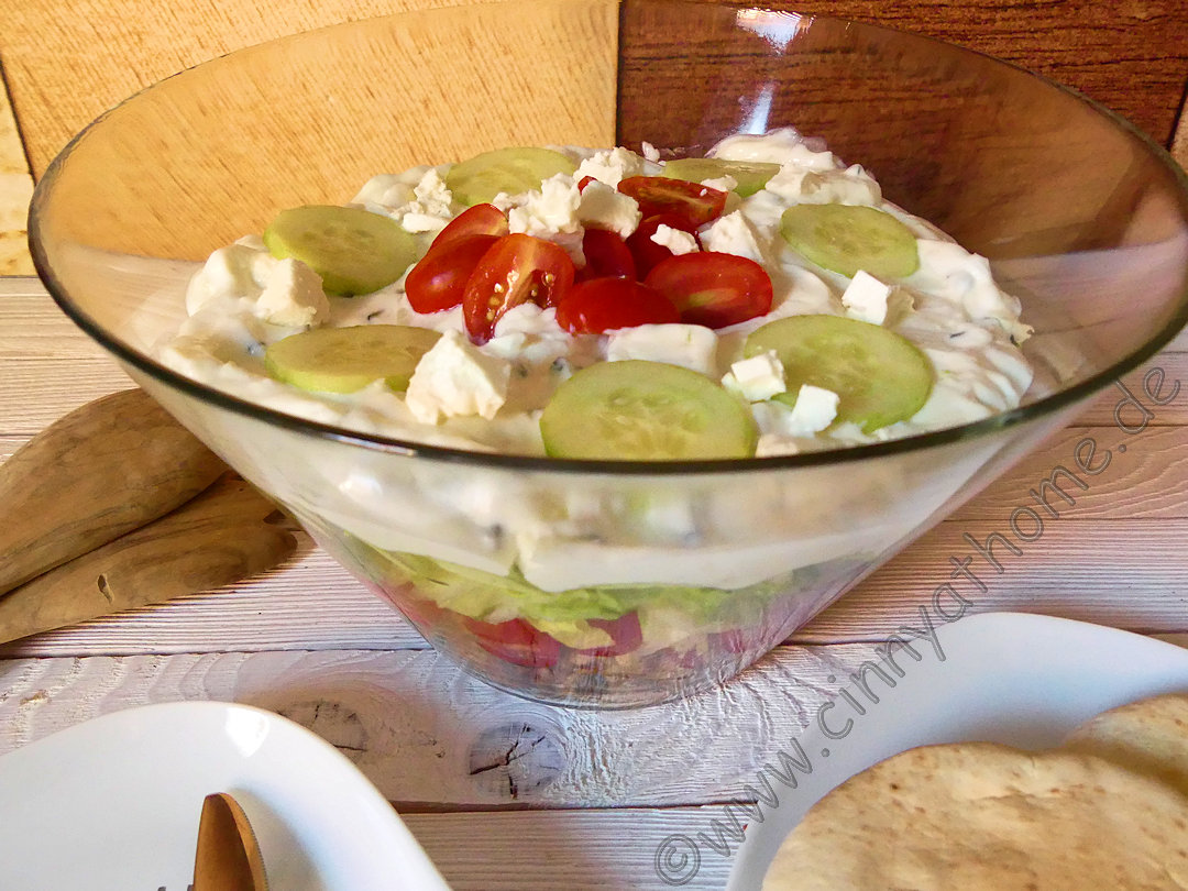 Cinny Home Ein Griechischer Salat Fur Die Heissen Sommertage Food Rezept Schnellundgut