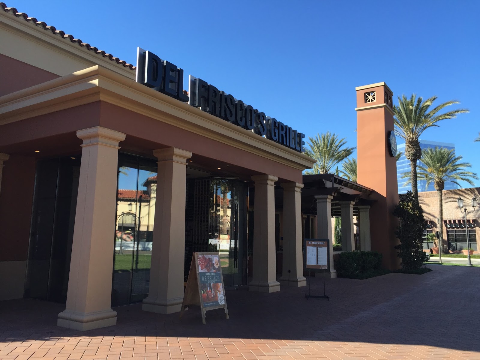 Fika with Chloe Del Frisco's Grille Irvine Spectrum