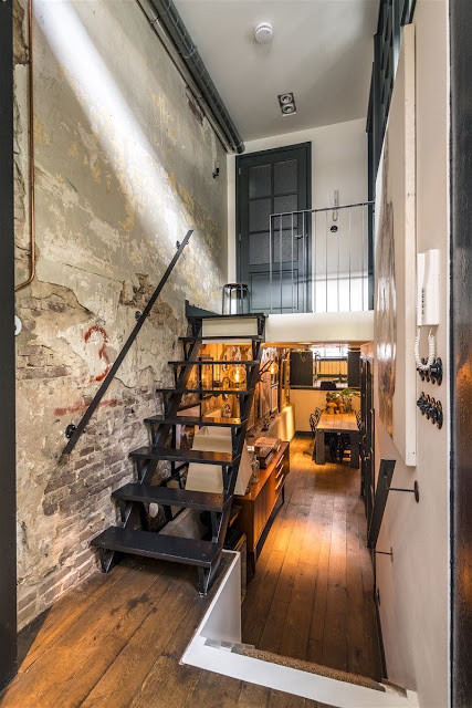Former garage in Amsterdam transformed into an amazing industrial style home