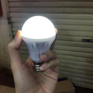Lampu Emergency 18 watt (Otomatis Tetap Nyala Bila Listrik Mati) Baru