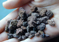 Fuente: http://www.canarias7.es/blogs/sinaja/lapilli-thumb.jpg
