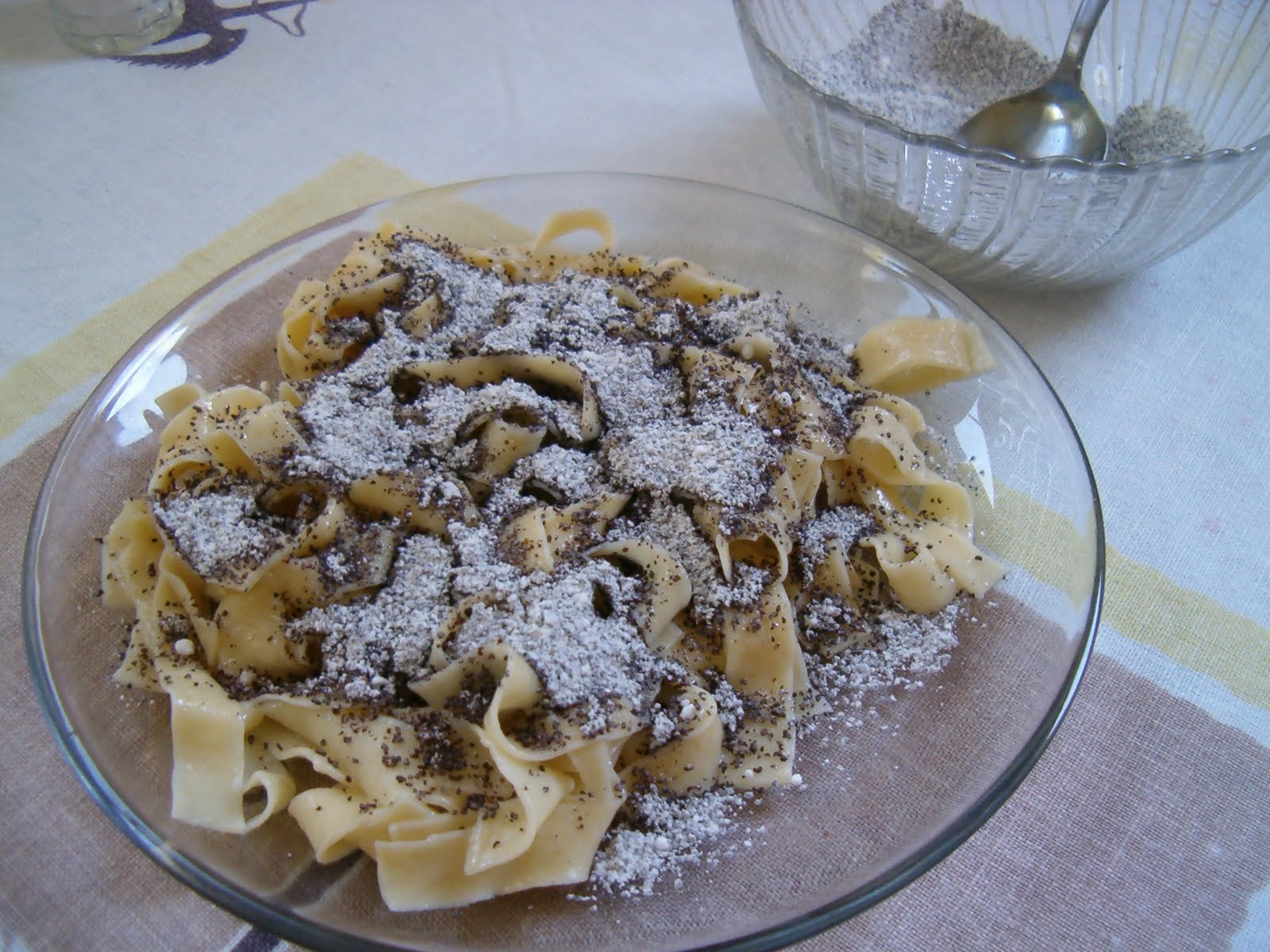 Hungarian poppy seed noodles