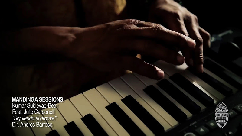 Mandinga Sessions - Kumar Sublevao-Beat Ft. Julio Carbonell - ¨Siguiendo el Groove¨ - Videoclip - Dirección: Andros Barroso. Portal Del Vídeo Clip Cubano - 03 Mandinga Sessions - Kumar Sublevao-Beat Ft. Julio Carbonell - ¨Siguiendo el Groove¨ - Videoclip - Dirección: Andros Barroso. Portal Del Vídeo Clip Cubano - 03