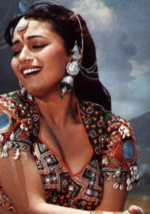 120+ Madhuri Dixit Latest Pics, Full HD Images and Photo Gallery ...