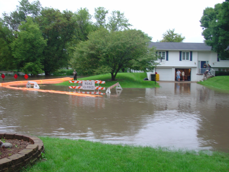 42N Observations Tiger Dams Fail on Indian Creek Cedar Rapids, Iowa