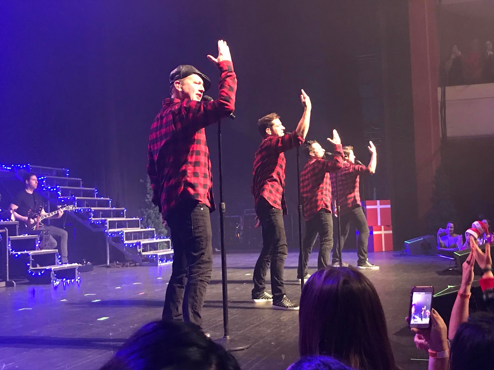 98 Degrees Christmas Tour Setlist 2022 Miller Moments 98 degrees christmas concert