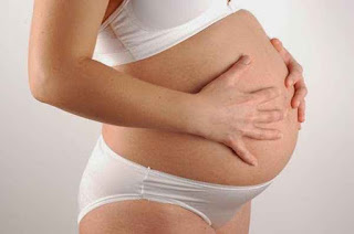 Phụ nữ mang thai bị mề đay ảnh hưởng nghiêm trọng đến thai nhi