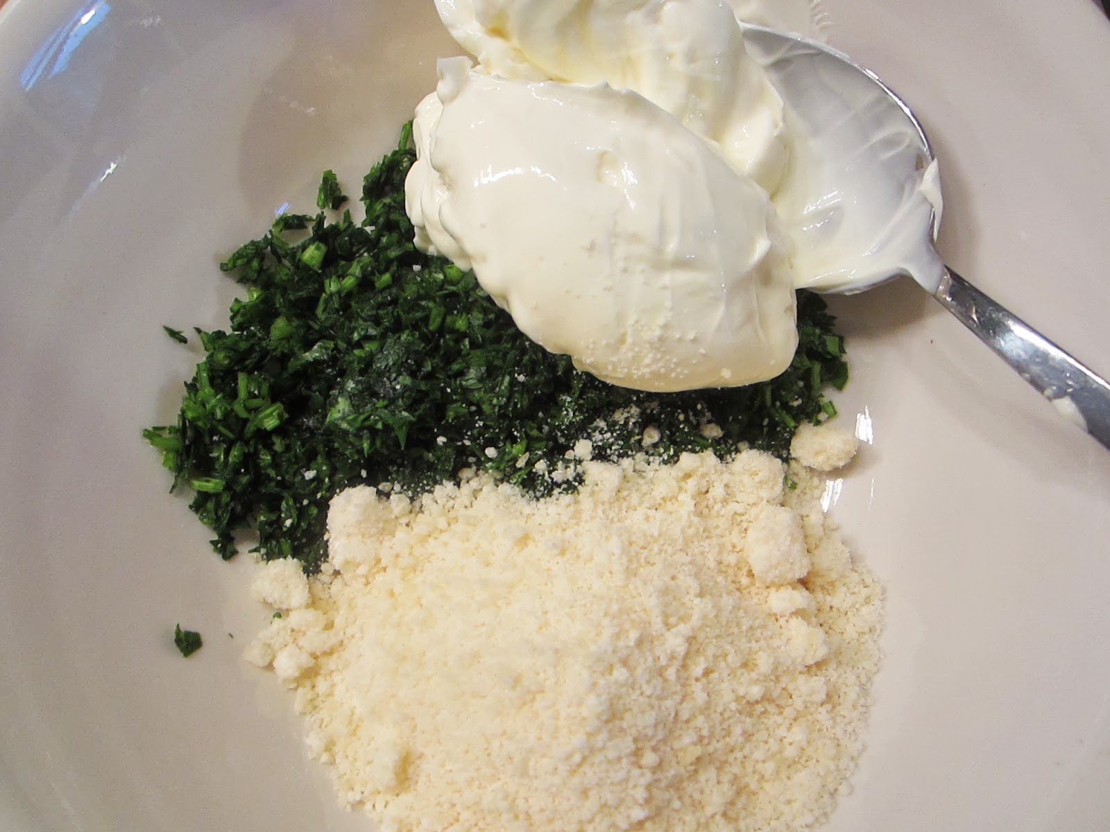 Effortnesslessly: Corn Tortilla Crusted Eggs