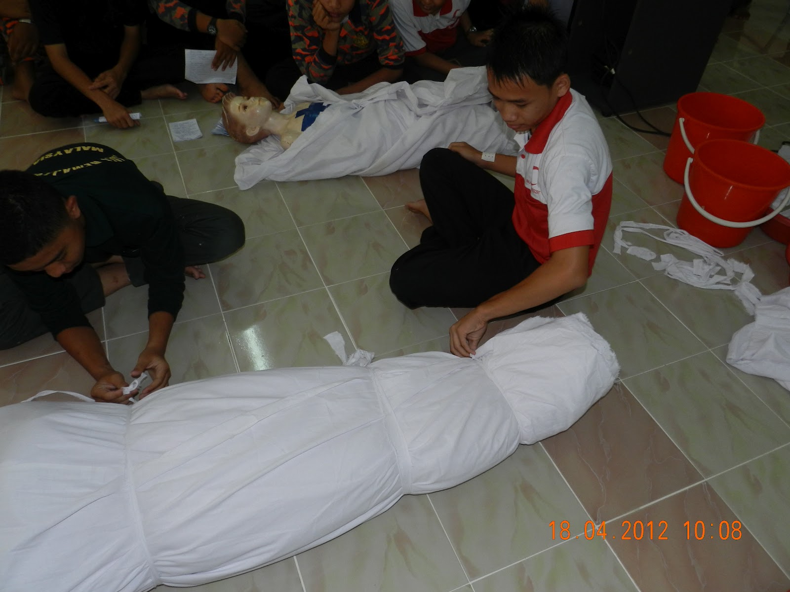 Кафан одежда. Кафан одежда для женщин. Кафан одежда. Кафан одежда. Кафан одежда.