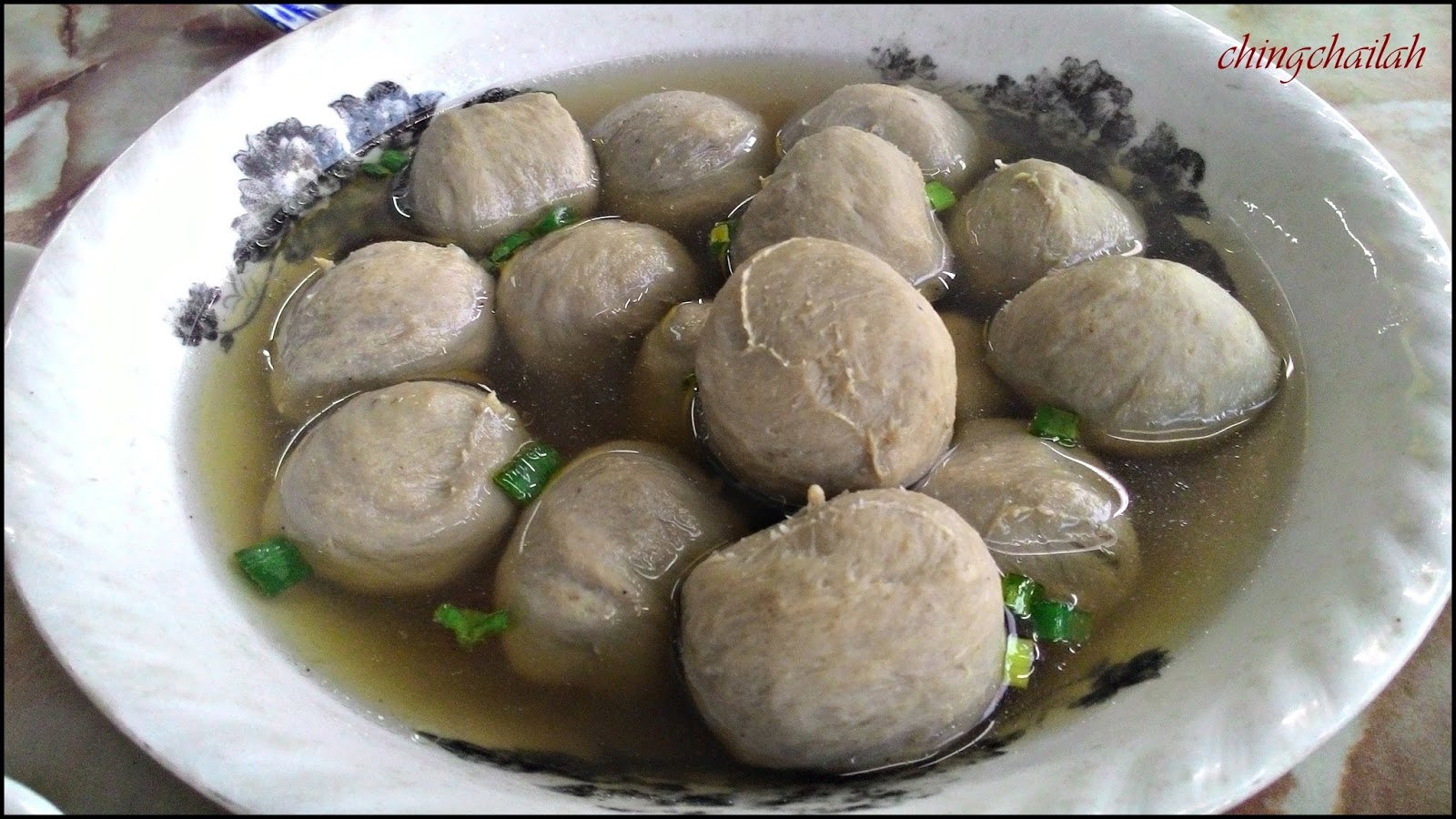 Simple Living In Nancy Beef Soup Noodles For Dinner With Friends At