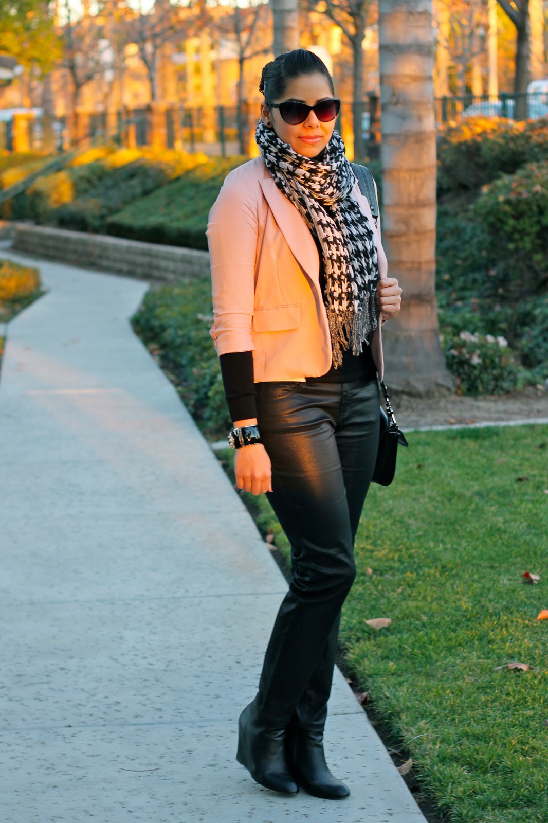 Rose, Houndstooth & Leather - Lil bits of Chic