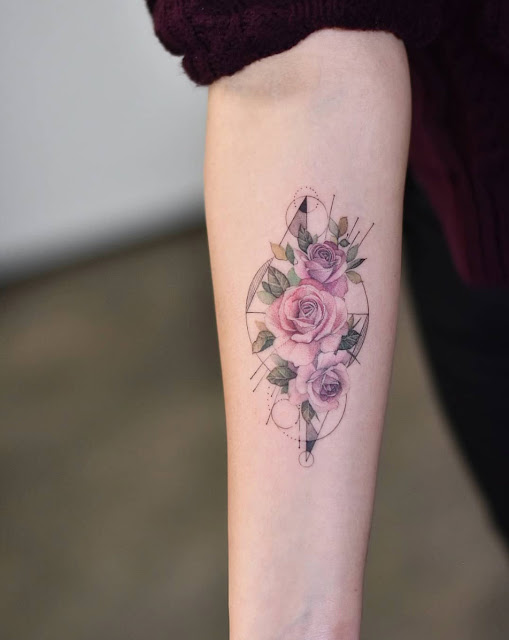 Tatuagens femininas de flores Tatuagens femininas de flores
