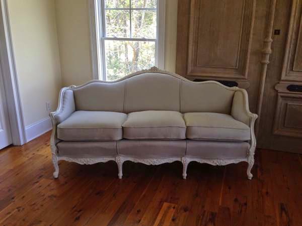 Trolling Craigslist Holy City Chic