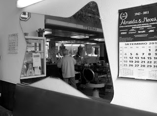 barbearia Garrett Porto by Joao Pires photo