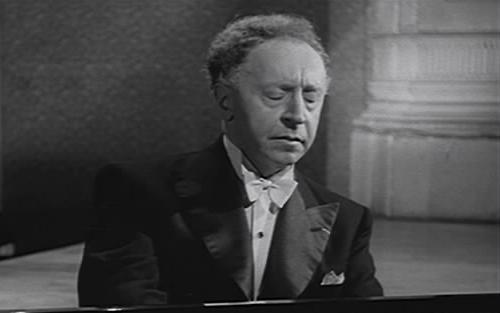 Carnegie Hall(1947)scenes 11 Artur Rubinstein
