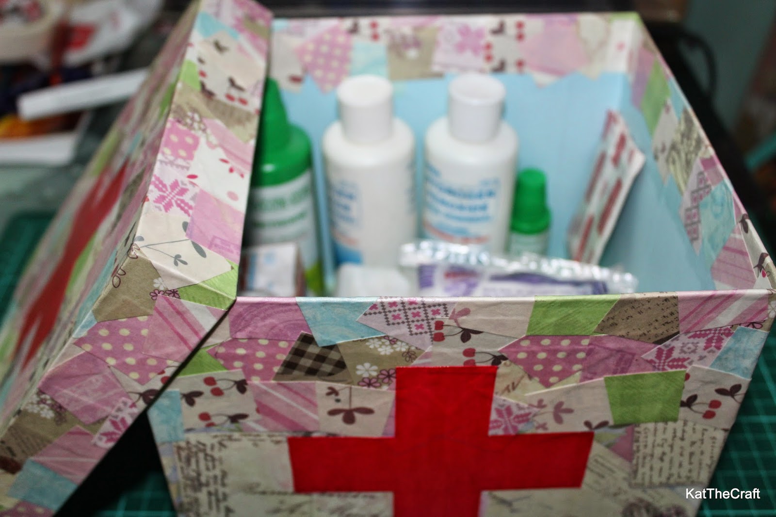 So Many Things to Do, So Little Time DIY First Aid Kit Box