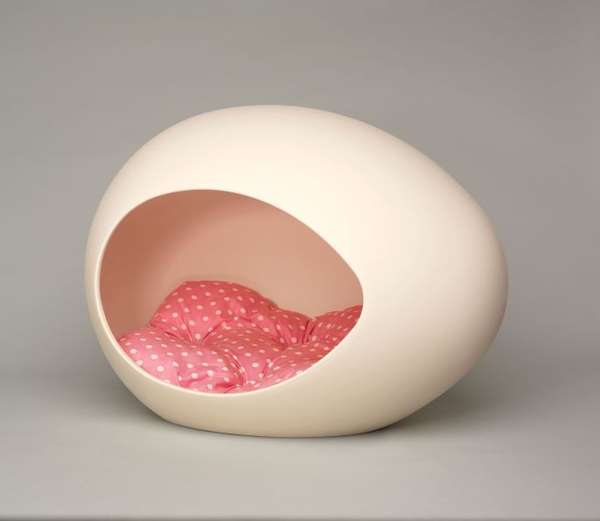 The pEi Pod Modern EggShaped Pet Beds Furniturize