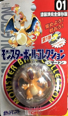 Charizard Pokemon figure Tomy Monster Ball Collection series