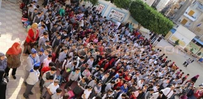 تعرض عدد كبير من الطالبات في مدرسة بالفيوم للإختناق اختناق عدد من الطالبات بسبب طفاية حريق