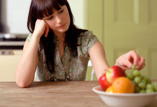 Depression door karne wale food. Depression ki shikaar.