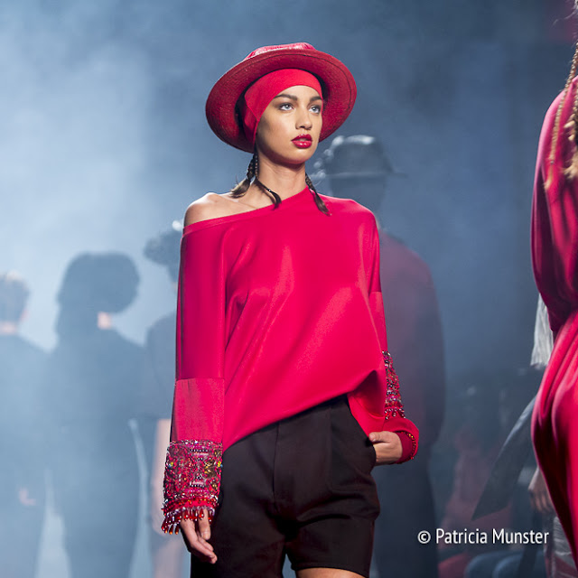 Merel van Glabbeek at Amsterdam Fashion Week - Mexican influences in her 'Flame' collection