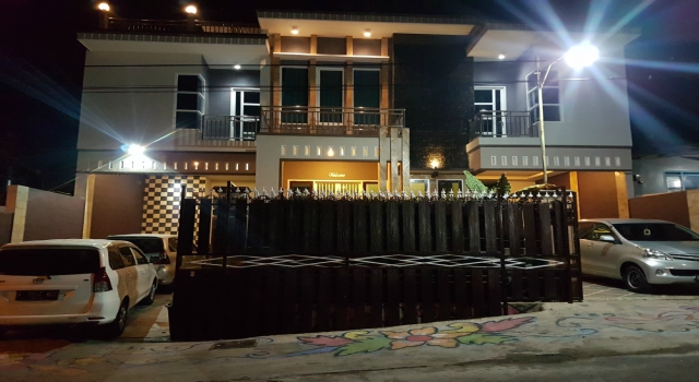 Villa istana Batu Malang Kolam Renang Villa istana Batu Malang Kolam Renang