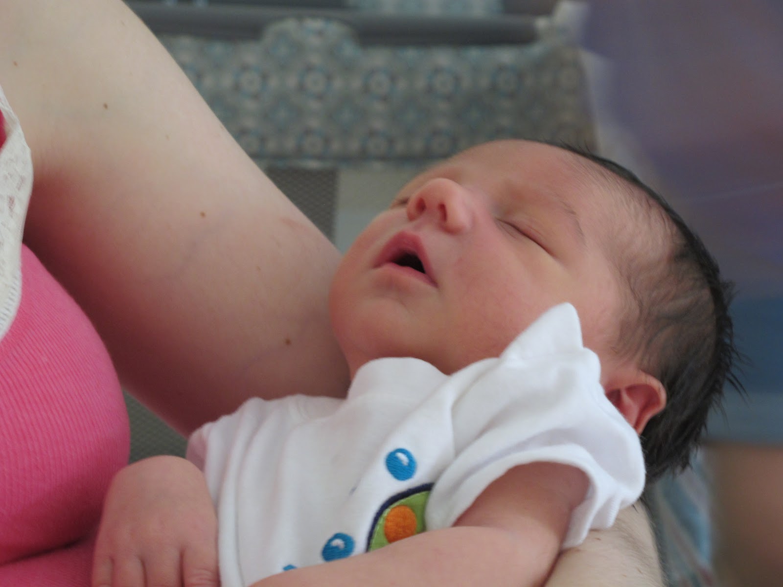 4 Weeks Postpartum Bleeding Started Again