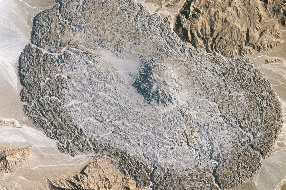 iran-salt-glacier-1 iran-salt-glacier-1