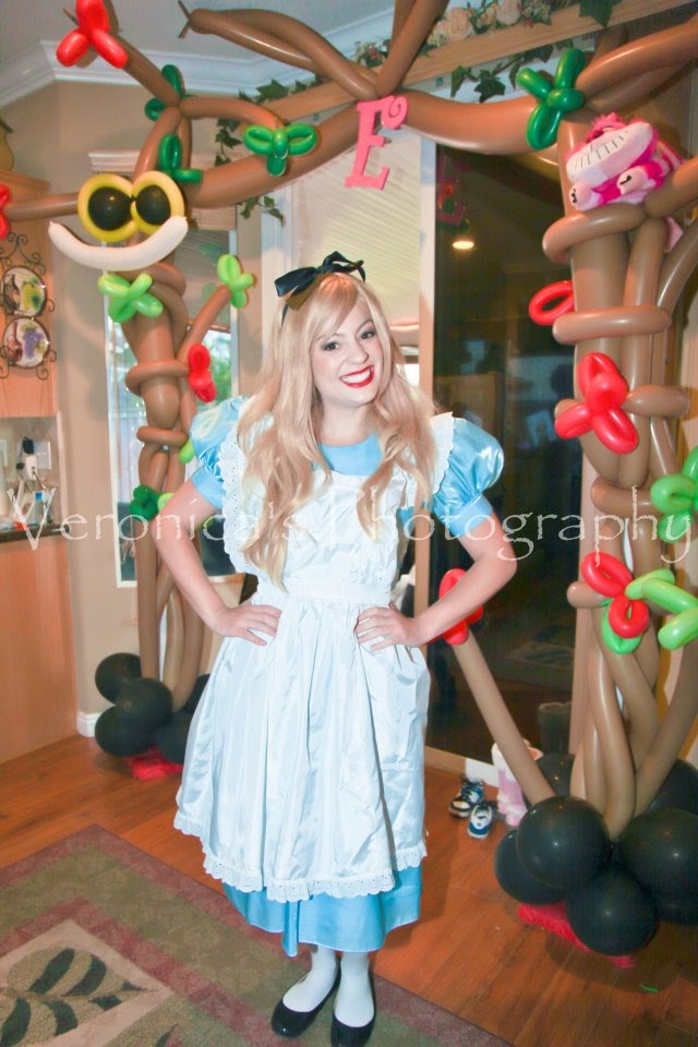 Stars Above Balloons: Alice in Wonderland Birthday Party for Emma!
