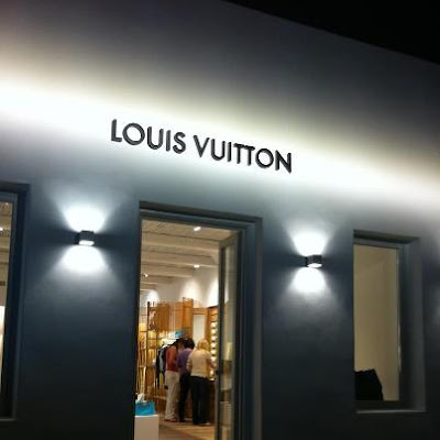 Kouros Hotel & Suites Mykonos: Louis Vuitton in Mykonos