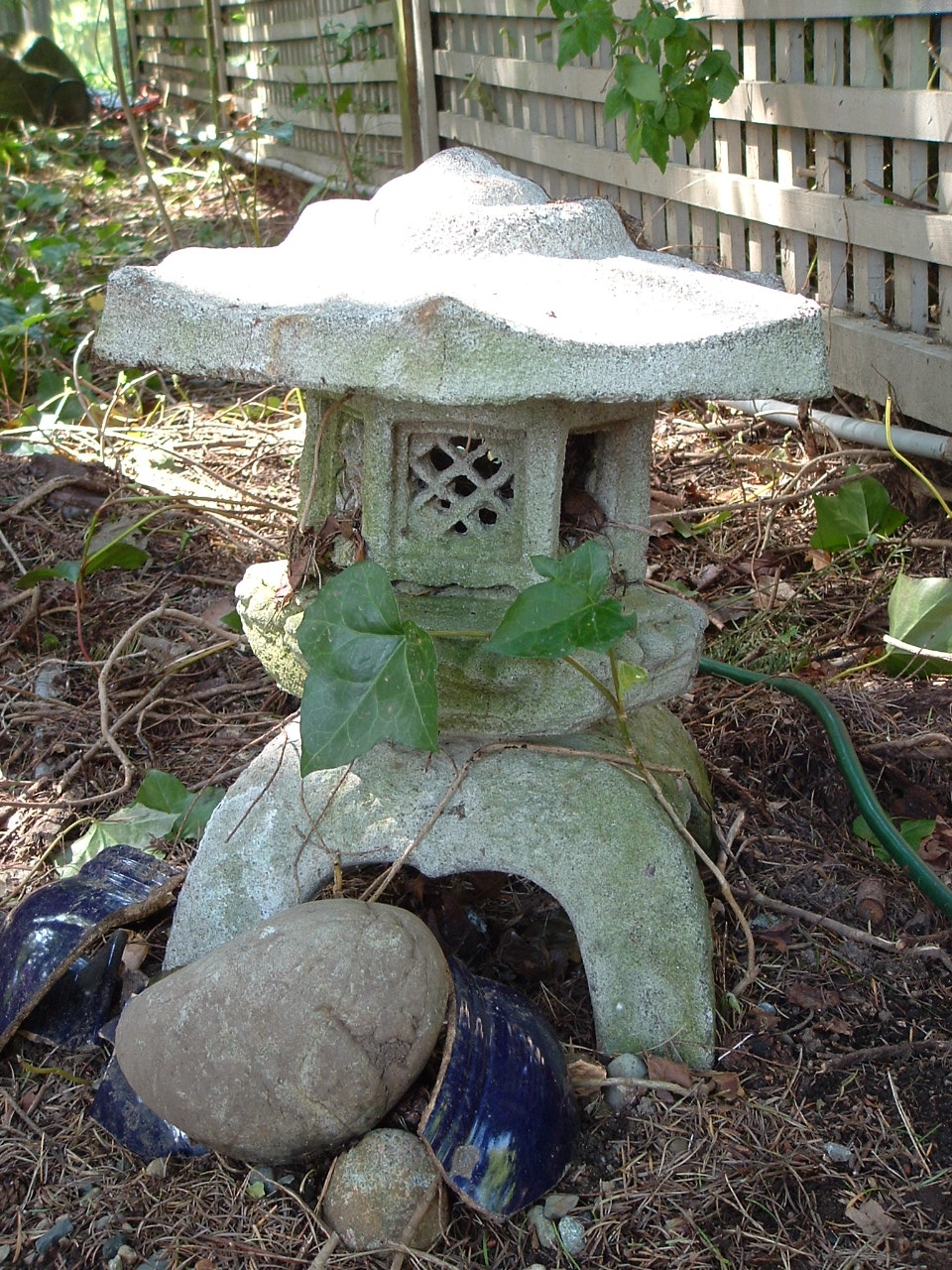 Fair Hero: The Japanese Stone Lantern ~ Light in the Garden