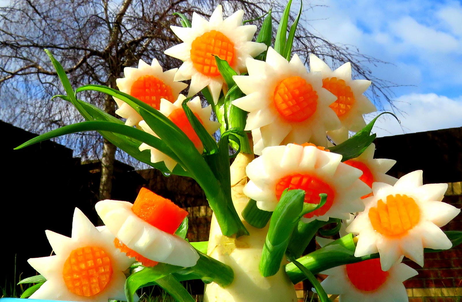 ItalyPaul Art In Fruit & Vegetable Carving Lessons Art In Vegetable