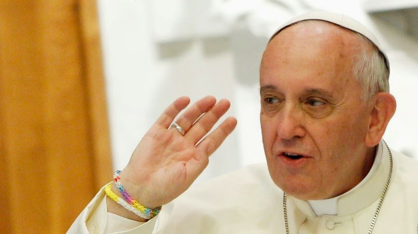 Libertad de Expresión Yucatán (LEY): Hasta el Papa usa pulseras de ligas Rainbow