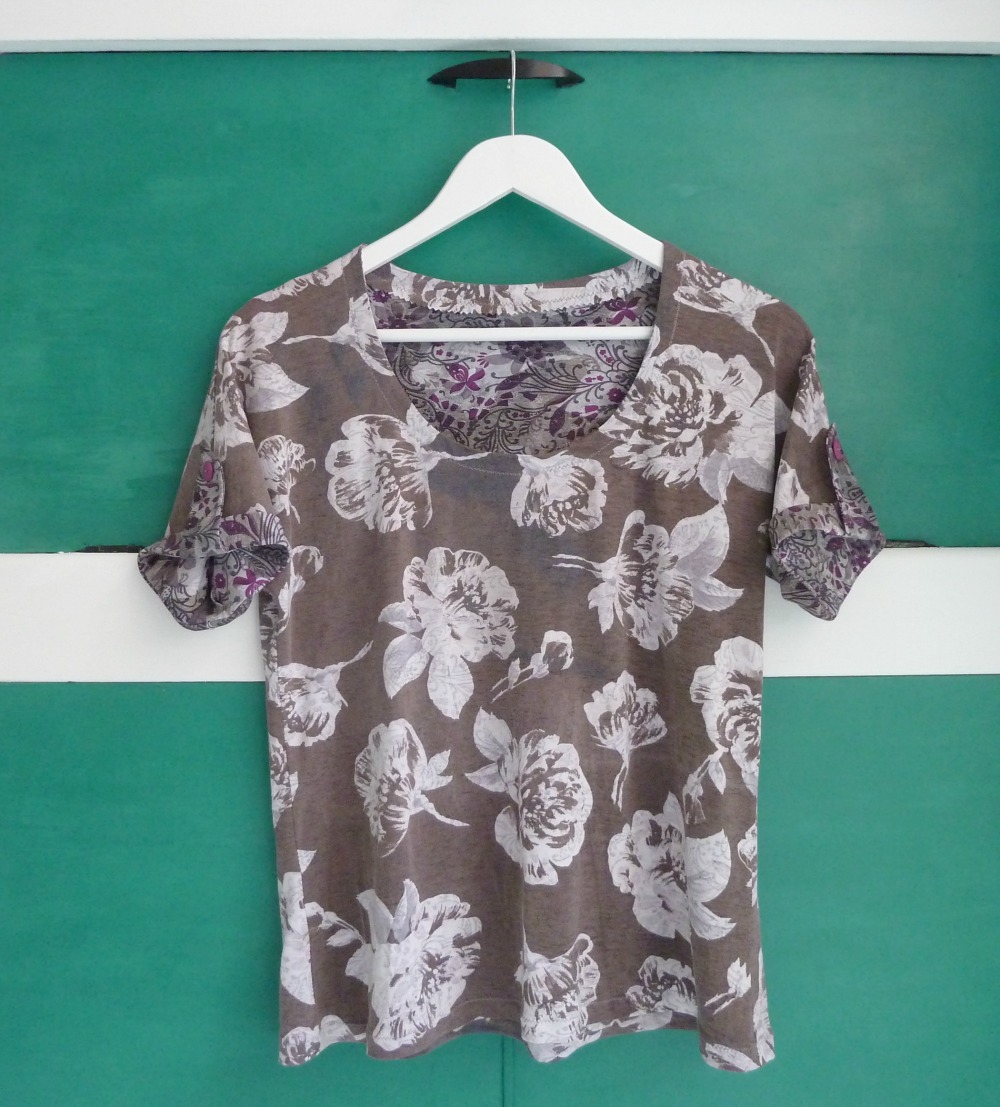 Bettine T-Shirt In Reversible Jersey - A Stitching Odyssey