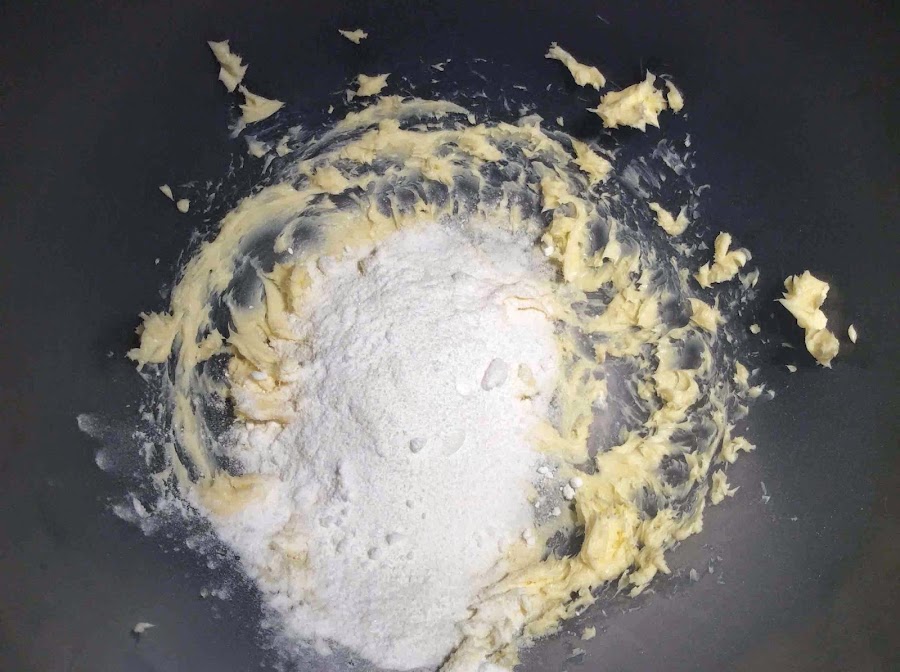Mantequilla batida con azúcar