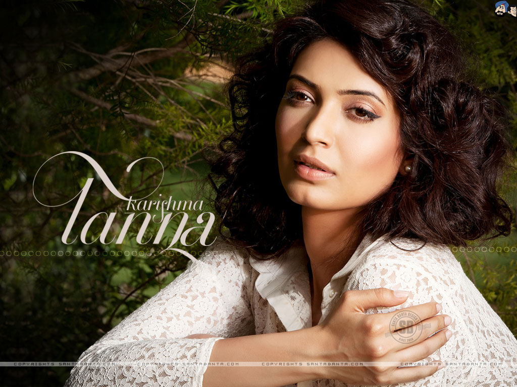 Karishma tanna single