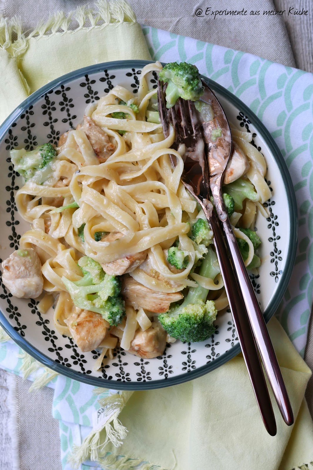 Experimente aus meiner Küche: Leichte Pasta Alfredo mit Hähnchen und ...